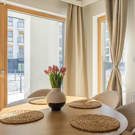 Daire Glow - Porto Letnica Premium With Garden & Parking, Gym Gdansk