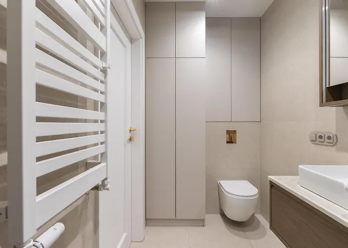 Glow - Porto Letnica Premium With Garden & Parking, Gym Gdansk