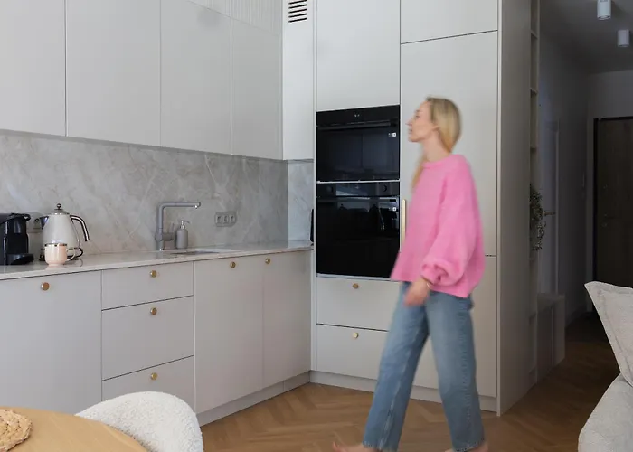 Apartamento Glow - Porto Letnica Premium With Garden & Parking, Gym