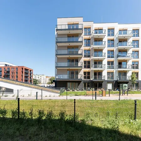 Glow - Porto Letnica Premium With Garden & Parking, Gym 그단스크