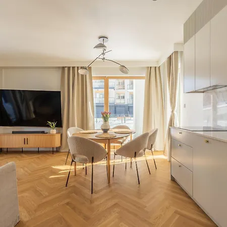 Lägenhet Glow - Porto Letnica Premium With Garden & Parking, Gym Gdańsk