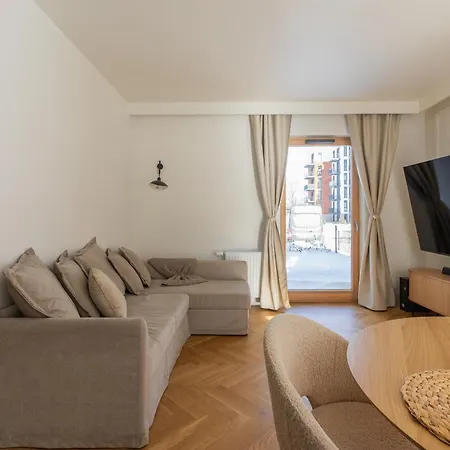 Апартаменты Glow - Porto Letnica Premium With Garden & Parking, Gym Гданьск