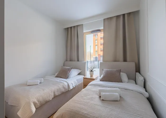 Glow - Porto Letnica Premium With Garden & Parking, Gym Gdańsk